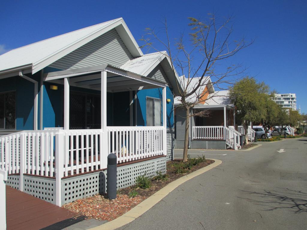 曼德拉海洋码头小屋酒店 曼哲拉 外观 照片